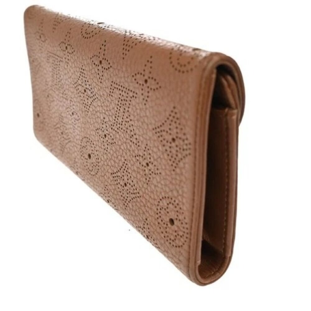 LOUIS VUITTON Amelial Wallet Monogram Mahina Leather BN M58157 69TA434 - Picture 4 of 14